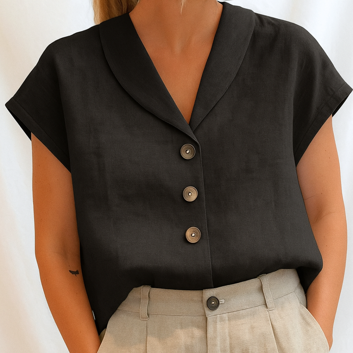 Saara™ | Timeless and elegant blouse for everyday and summer moments