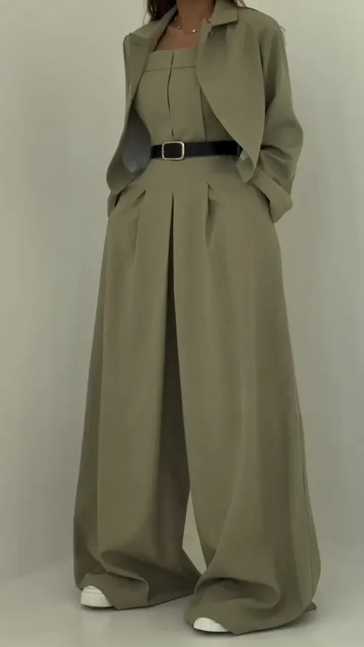 Elaine – Strapless jumpsuit with jacket