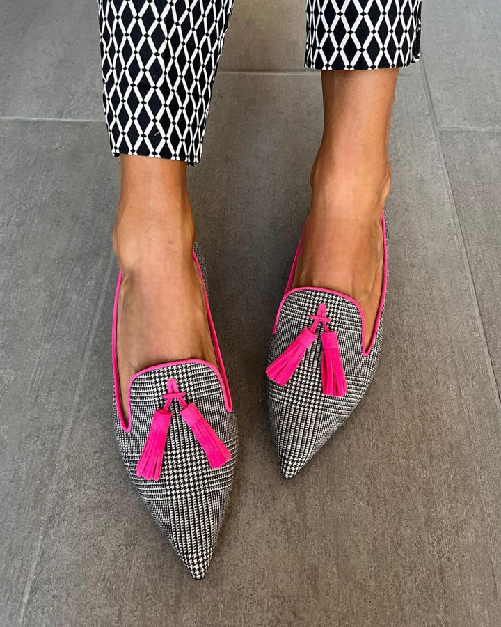 NADINE | POINTED LOAFERS WITH TASSELS