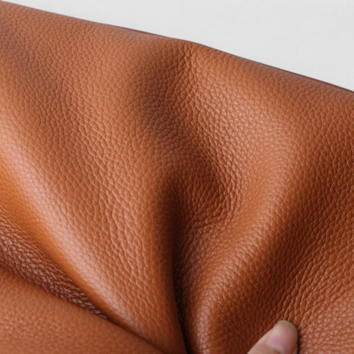 Carmen - Elegant and timeless shoulder bag