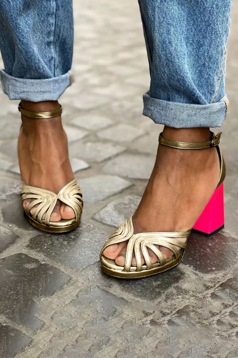 LUMA | METALLIC SANDAL WITH FLUO HEEL