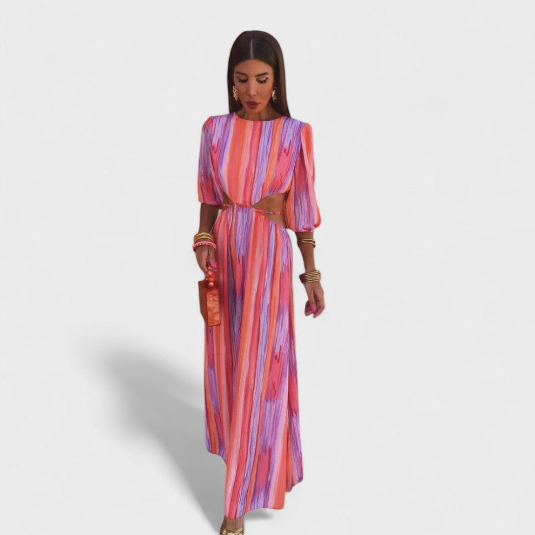 Amaya - Elegant cloth with cuts