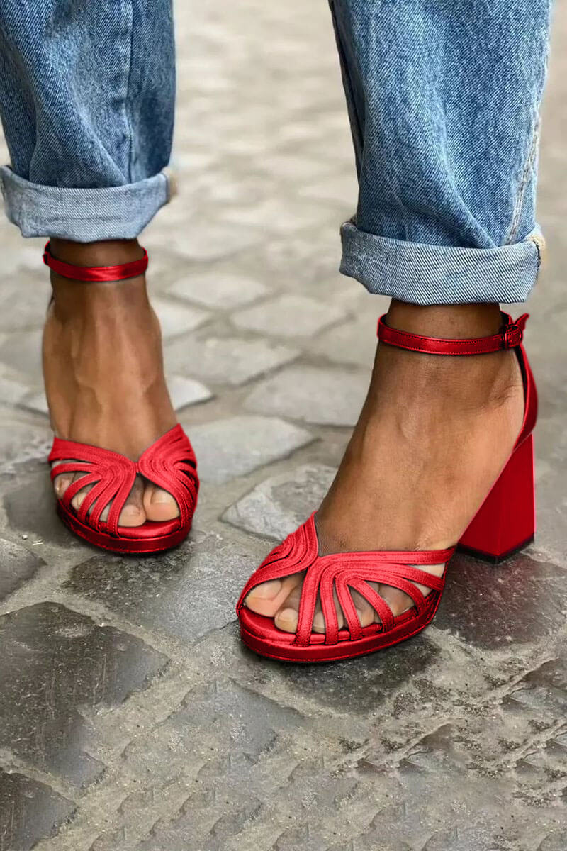LUMA | METALLIC SANDAL WITH FLUO HEEL