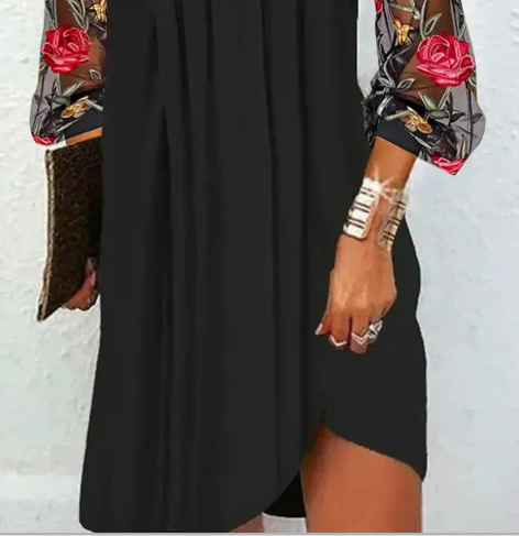 Shiloh – Elegant Dress with Embroidered Sleeves