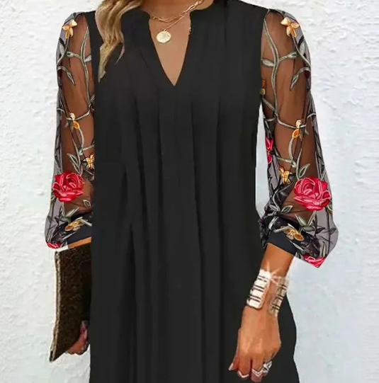 Shiloh – Elegant Dress with Embroidered Sleeves