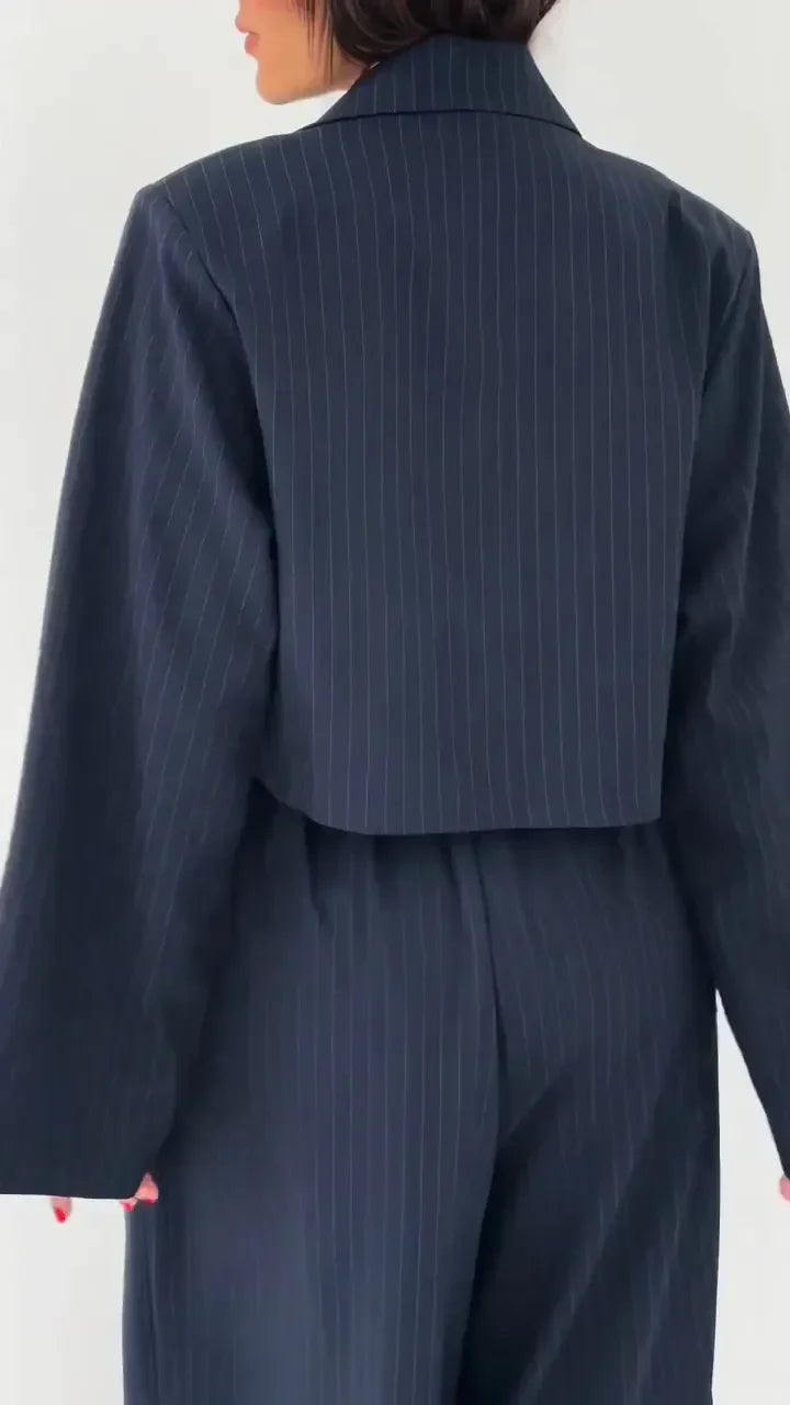 Elaine – Strapless jumpsuit with jacket