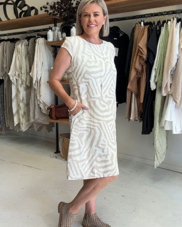 Esme™  – Summer Dress with Round Neckline and Beautiful Pattern