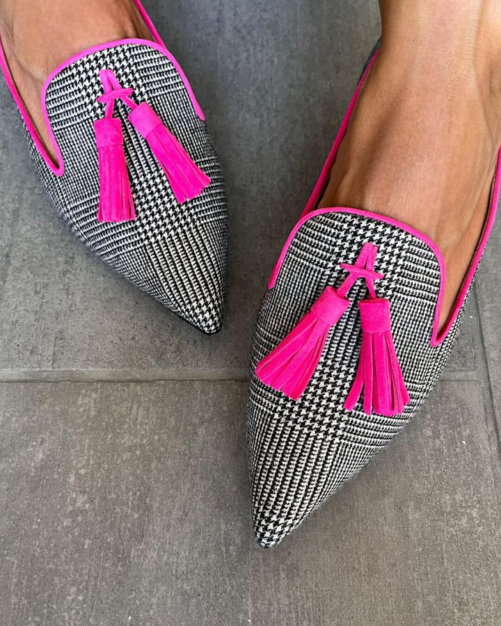 NADINE | POINTED LOAFERS WITH TASSELS