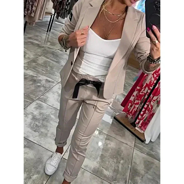 Bianca - Tailored Set with a soft Blazer and Casual Joggers