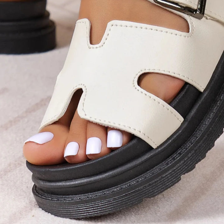 Cecilia  - Orthopedic sandals
