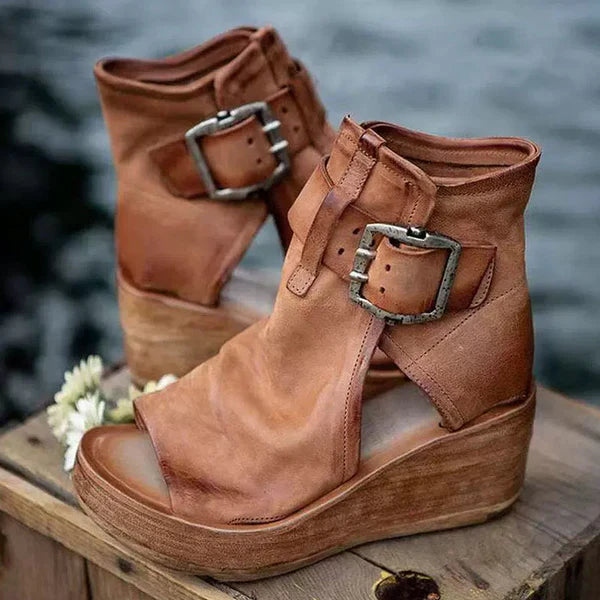 Kayla - Anchor Sandals with Buckle in Boho Style