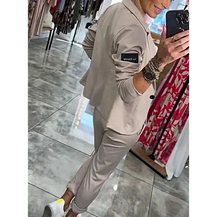 Bianca - Tailored Set with a soft Blazer and Casual Joggers