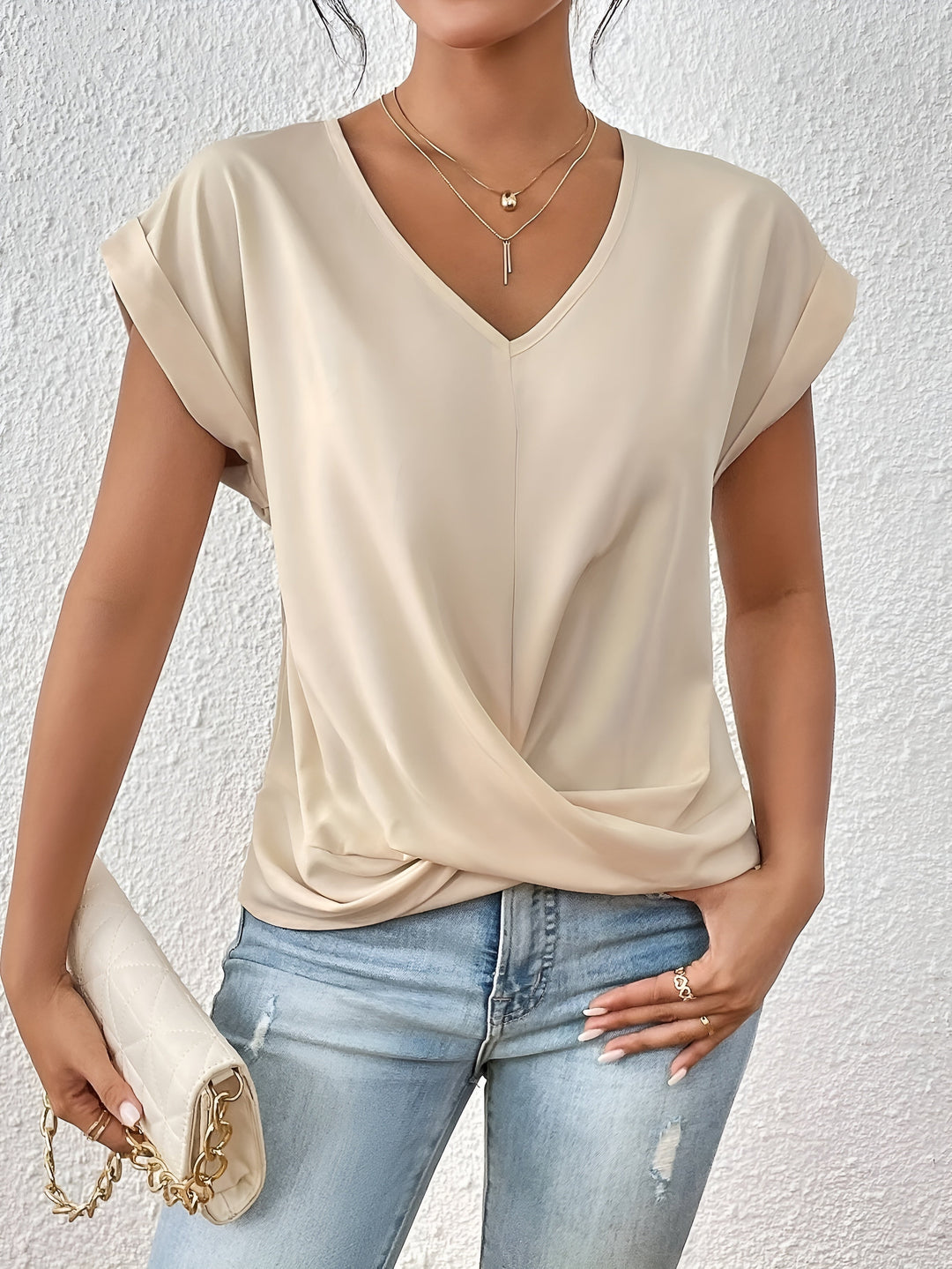 Joline™ | Heart-Shaped Neck T-Shirt