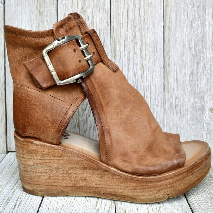 Kayla - Anchor Sandals with Buckle in Boho Style