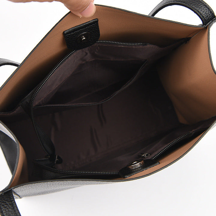 Carmen - Elegant and timeless shoulder bag