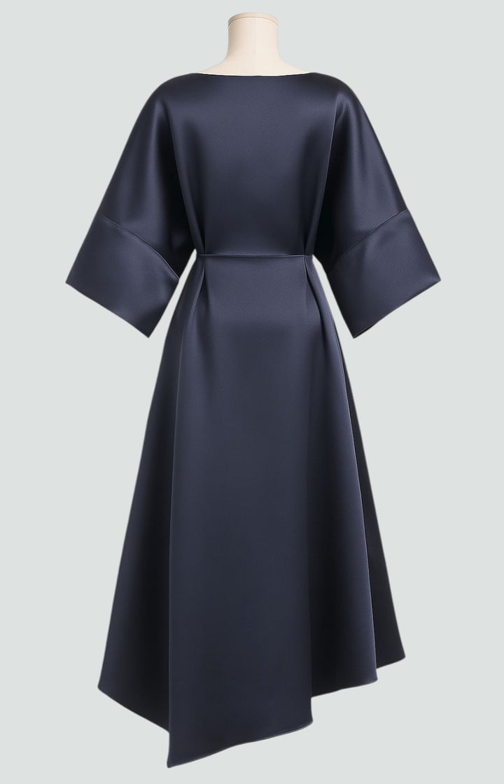 Gracie – Elegant long satin dress