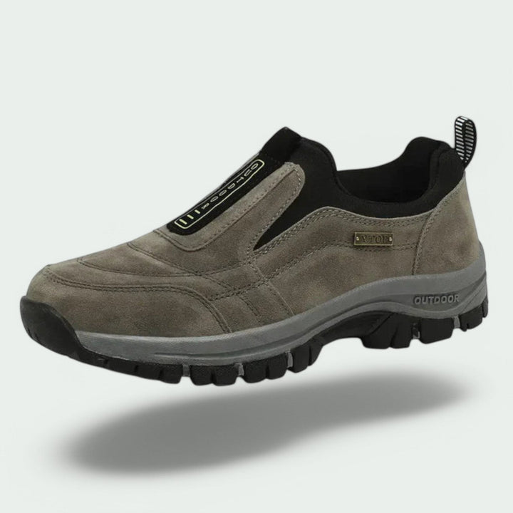 Roman – Orthopedic trekking shoes for active men