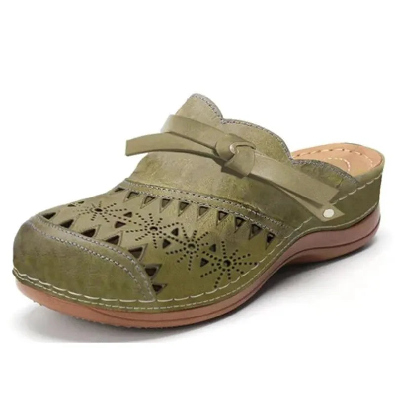 Abigail - Comfortable Everyday Clogs