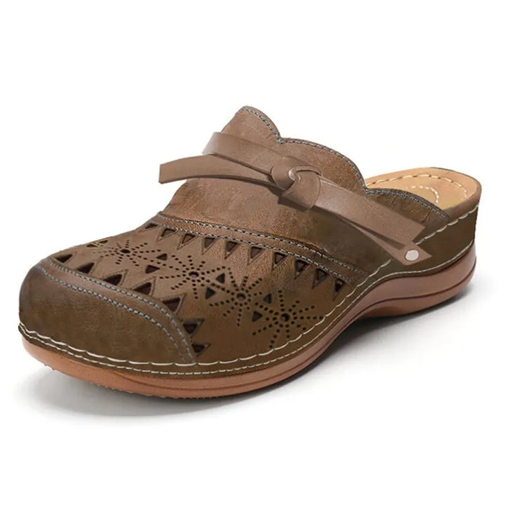 Abigail - Comfortable Everyday Clogs